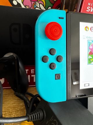 Nintendo Switch Rojo y Azul Completa + 2 juegos
