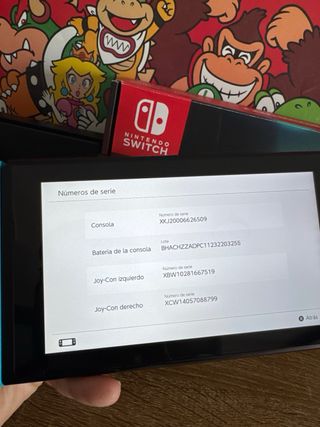 Nintendo Switch Rojo y Azul Completa + 2 juegos