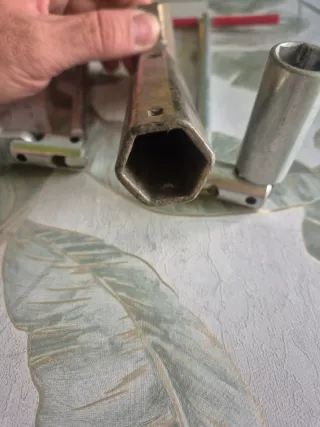 2 Llaves Bujía CARTULL 16/21mm + una de Pipa