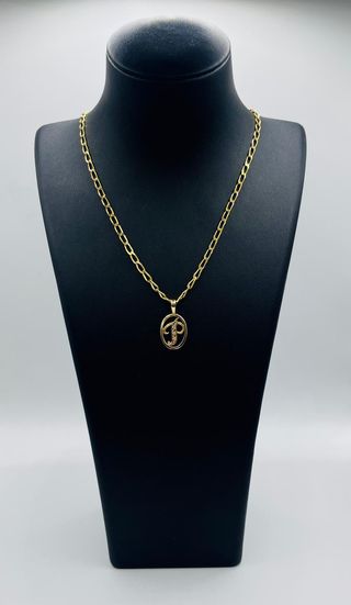 Colgante Letra P con Piedras Oro 18K 0,75 g netos