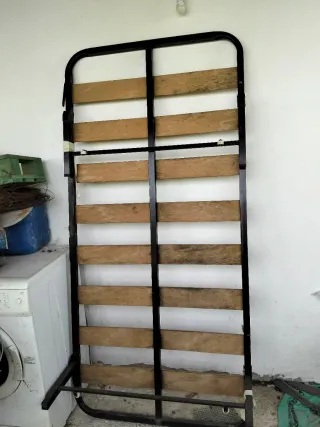 Somier metálico con lamas de madera
