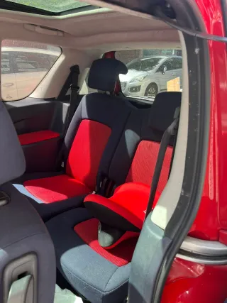 Peugeot 1007 2009