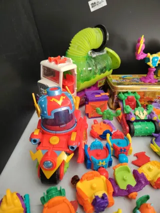 Lote SuperZings juguetes infantiles figuras