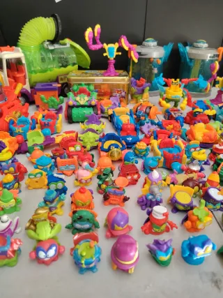 Lote SuperZings juguetes infantiles figuras