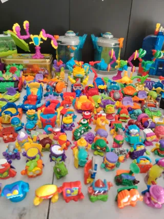 Lote SuperZings juguetes infantiles figuras