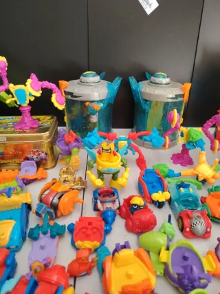 Lote SuperZings juguetes infantiles figuras