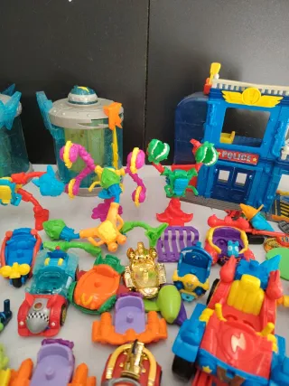 Lote SuperZings juguetes infantiles figuras