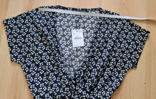 Mono Stradivarius talla S, blanco y negro, nuevo