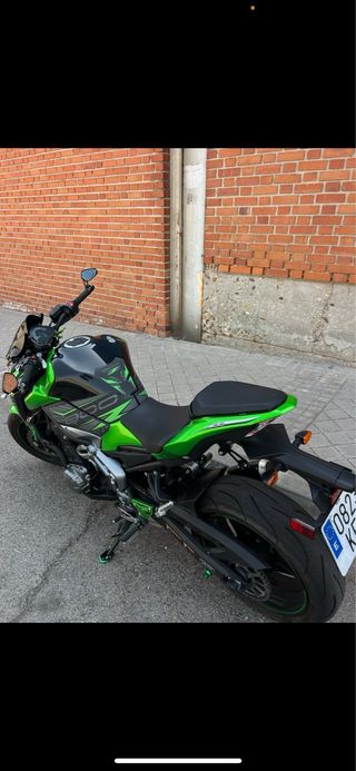 ¡Kawasaki Z900 125 CV Naked 2017 | Como nuevo!