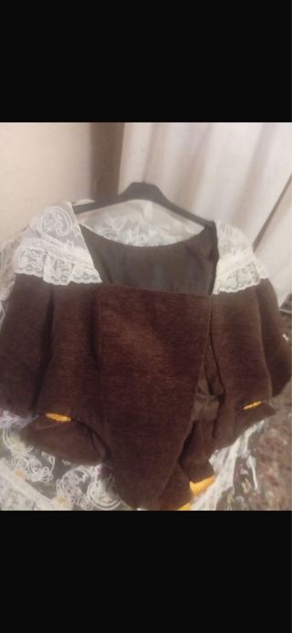 Traje de Fallera Marrón y Blanco