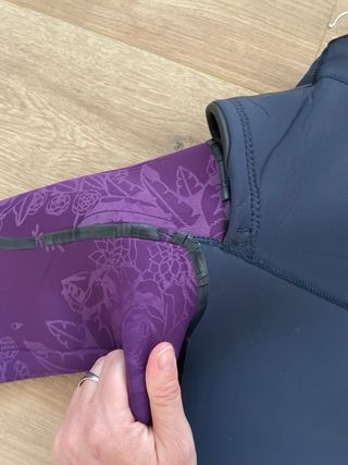 Neopreno morado y azul Soöruz