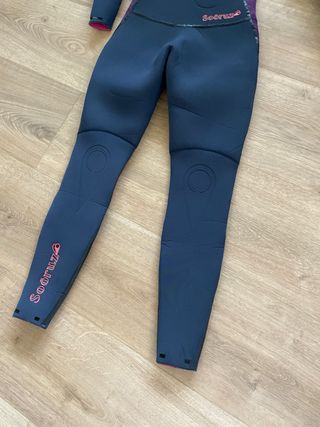 Neopreno morado y azul Soöruz