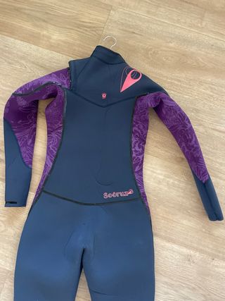 Neopreno morado y azul Soöruz