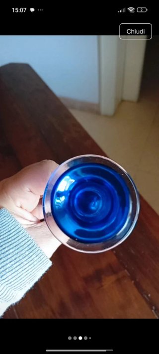 Porta candela in vetro blu e trasparente
