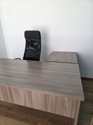 Set Arredamento Ufficio Scrivania e Mobile