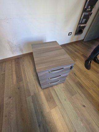 Set Arredamento Ufficio Scrivania e Mobile