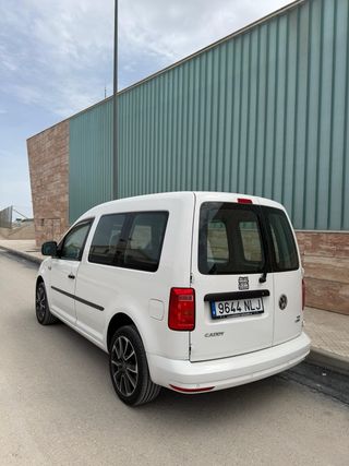 Volkswagen Caddy 2017 2.0Tdi