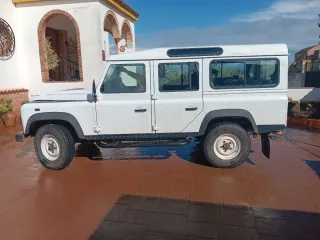 Land Rover Defender 2016