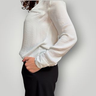 Blusa Zara satinada semitransparente Talla S