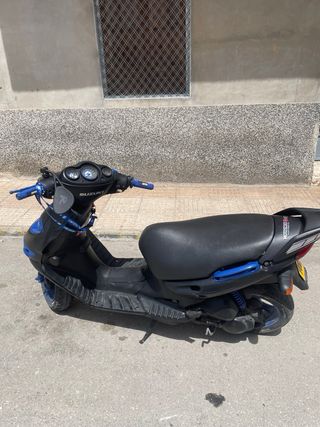 Suzuki Katana AY50 Scooter