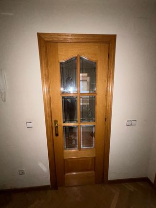 Puertas de madera con cristal