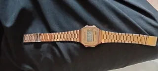 Reloj Casio Dorado