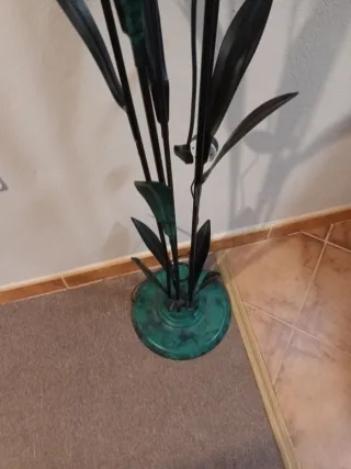 Lámpara de pie con 5 tulipas