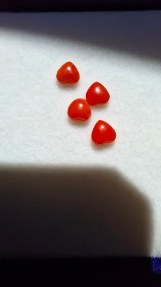 Pietre di Corallo a forma di cuore, 4 pezzi