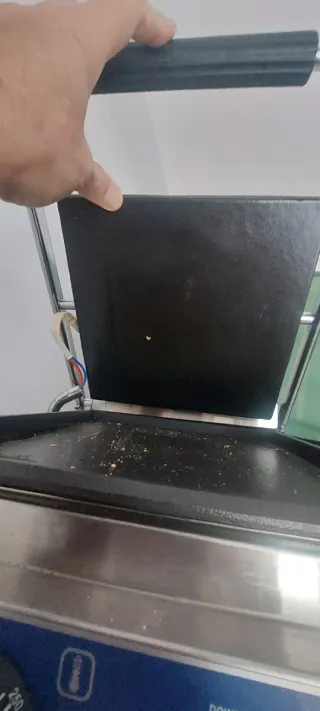 Plancha eléctrica IRIMAR