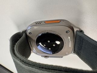 Apple Watch Ultra 2 49mm Titanio GPS+Cellulare