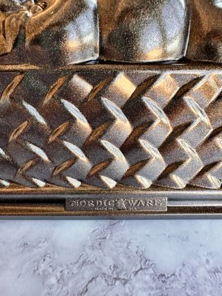 Molde Nordic Ware Apple Basket