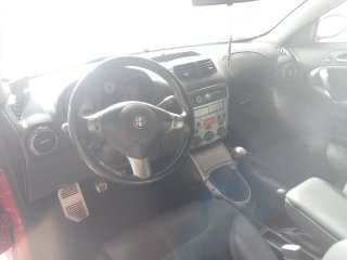 Alfa Romeo GT 2005