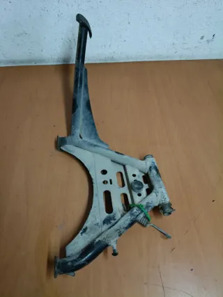 Caballete Central Suzuki Burgman 125 2010