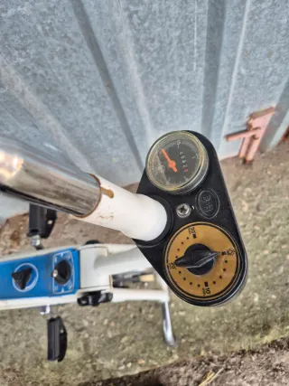 Bicicleta Estática BH Vibrocycle