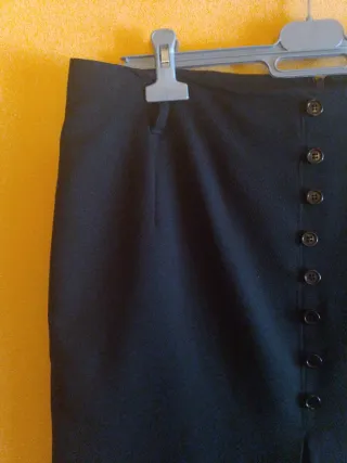 Falda negra de vestir T.46
