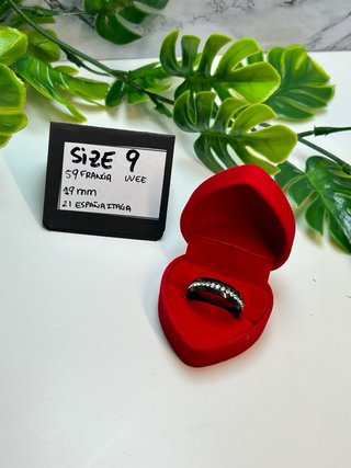 Anillo Talla 9 Negro con Circonitas