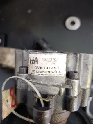 Bomba Dirección Rover 75