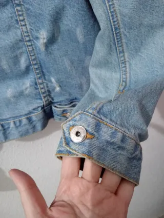 Chaqueta vaquera Tiffosi con cuello de pelo rosa