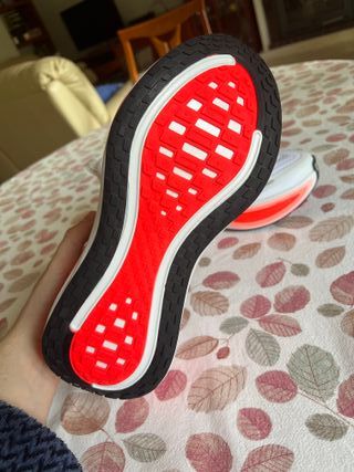 Nike Zoomx Vomero 18 Plus Naranja/Blanco