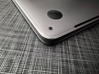 MacBook Pro i5 8GB RAM 512GB SSD 2019, TB