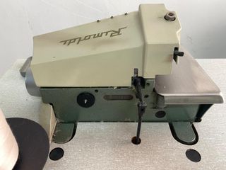 Máquina de coser industrial REMALLADORA Rimoldi