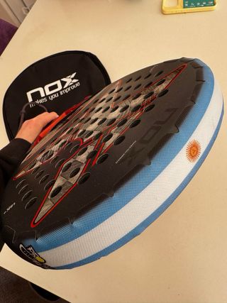 Pala Padel Nox AT10 18K Genius