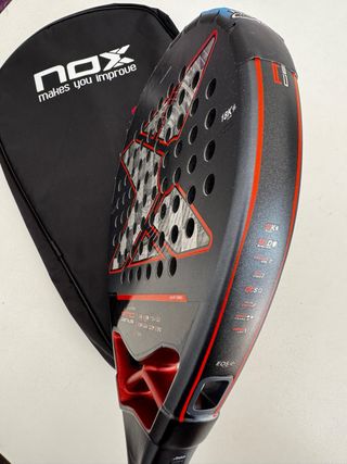 Pala Padel Nox AT10 18K Genius