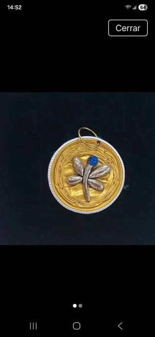 6 Broches Artesanales y un colgante.
