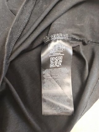 Camiseta Guess California Negra