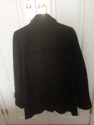 Abrigo tipo trenca Zara negro