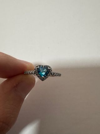 Anello Pandora Cuore Azzurro Argento