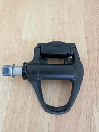 Pedal Derecho Shimano 105 R7000