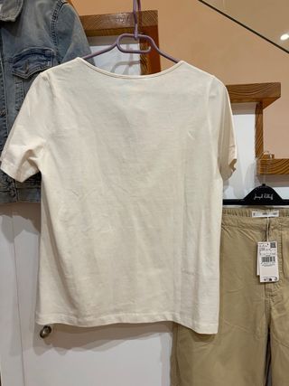 Conjunto Cazadora Vaquera y Pantalón Beige