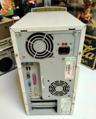 IBM PC 300 Micro Tower Ordenador Beige
